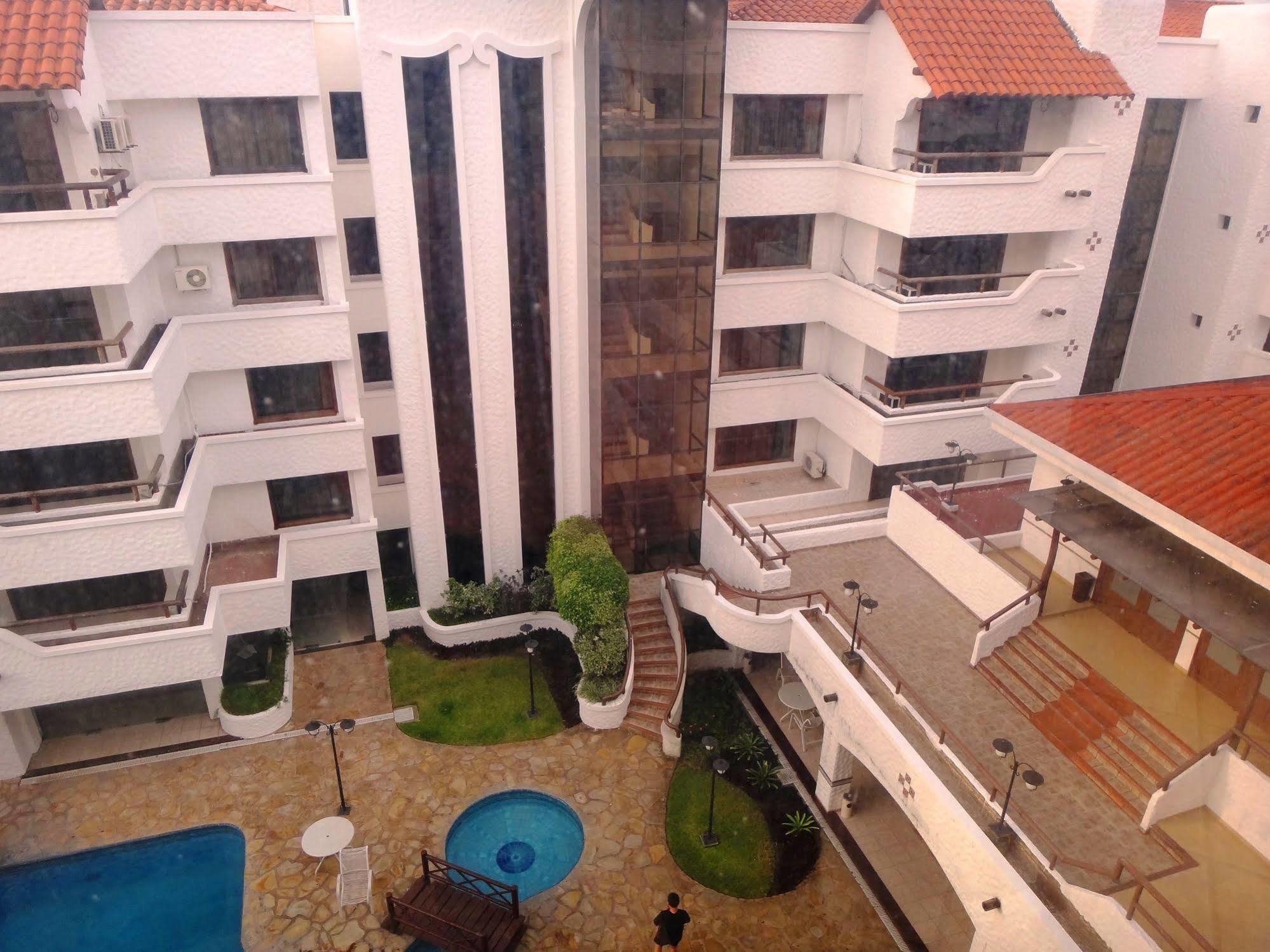 Paulistania Casa Blanca Hotel Santa Cruz de la Sierra Kültér fotó
